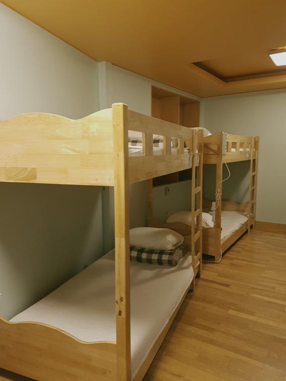 Hostel Lyndon Čedžu Exteriér fotografie