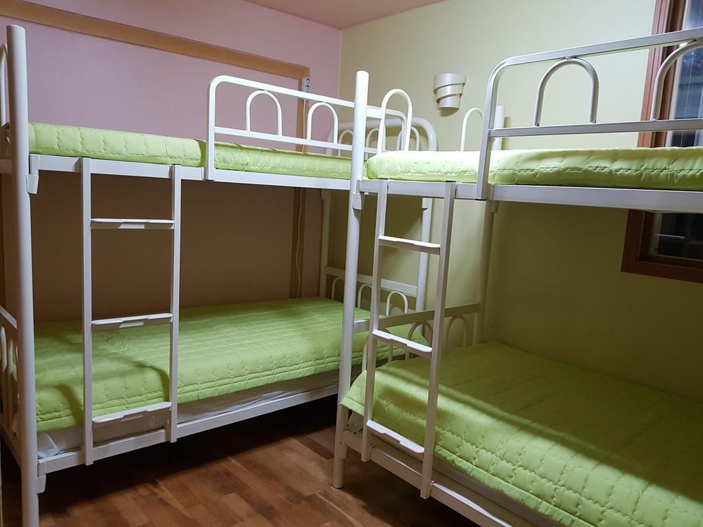 Hostel Lyndon Čedžu Exteriér fotografie