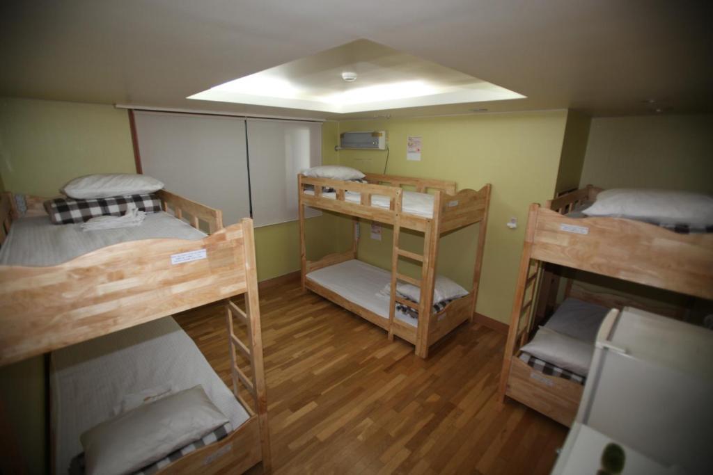 Hostel Lyndon Čedžu Pokoj fotografie
